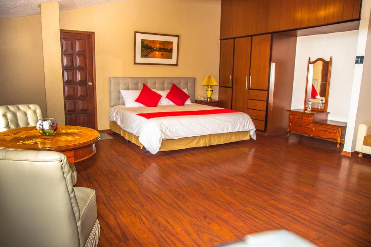 Hotel Chimborazo Internacional Riobamba Exterior photo